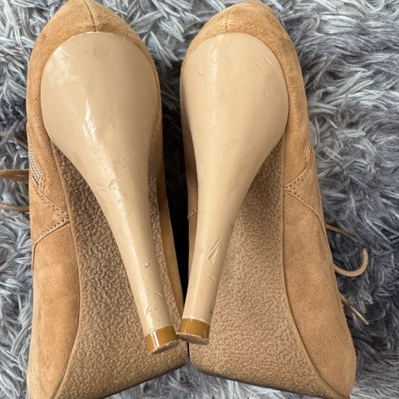 Steve Madden Booties - Picture 3 of 8